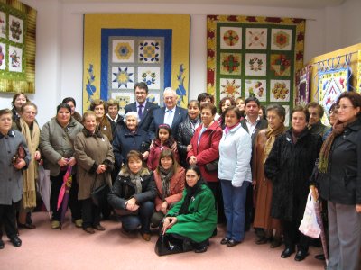 

Alumnas creadoras de las piezas del Patchwork

