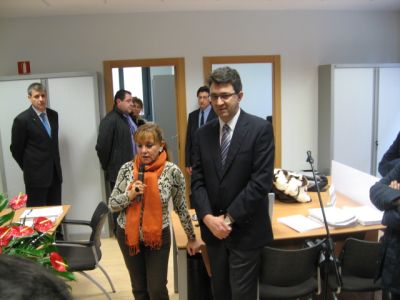 

I. Carrasco y J. M. Majo durante su visita a las nuevas instalaciones

