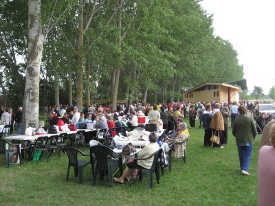 

Comida celebrada en el Polideportivo Municipal

