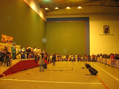 

Entrega de regalos de los Reyes Magos

