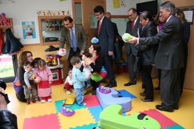 

Visita de D. Francisco Álvarez a las instalaciones de la Escuela Infantil

