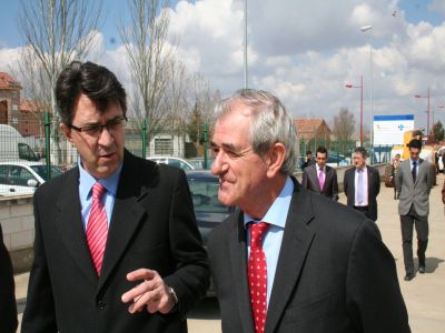 

EL CONSEJERO DE SANIDAD VISITA EL NUEVO CENTRO DE SALUD

