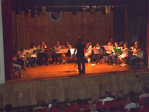 

Alumnos de la EMMD en concierto

