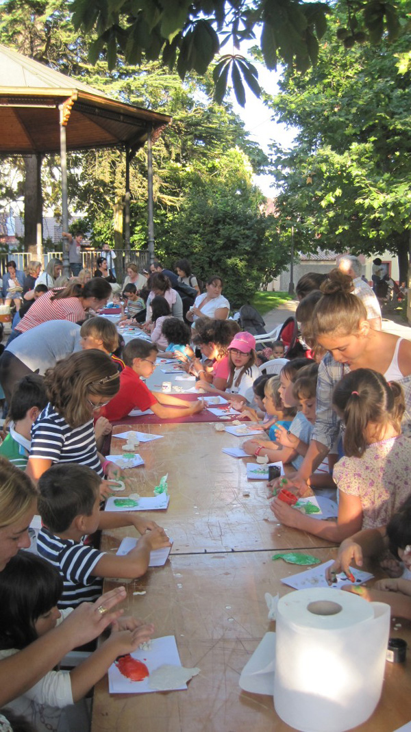 

LOS NIÑOS, LOS GRANDES PROTAGONISTAS DE LAS FIESTAS

