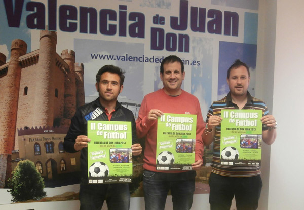 

SE PRESENTA EL II CAMPUS DE FÚTBOL DE VALENCIA DE DON JUAN

