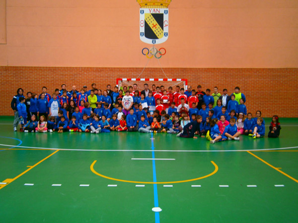 

CLAUSURA DEL DEPORTE BASE: ESCUELAS DEPORTIVAS MUNICIPALES 2012-13

