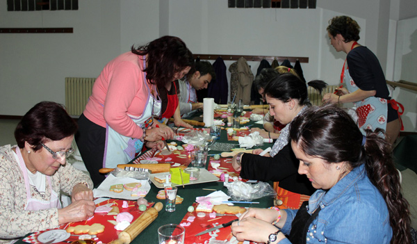 

Foto del taller de decoración de galletas
