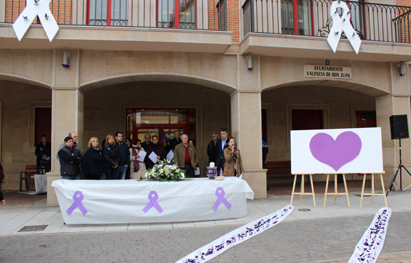 

VALENCIA DE DON JUAN CONTRA LA VIOLENCIA DE GÉNERO

