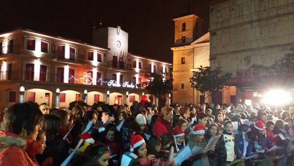 

Foto de la apertura del Belén municipal de la Plaza Mayor
