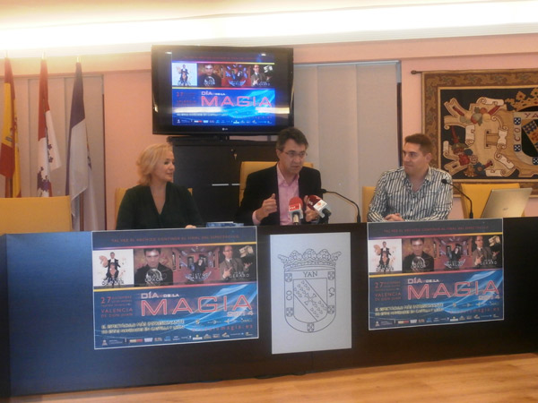 

PRESENTACIÓN DEL DÍA DE LA MAGIA
