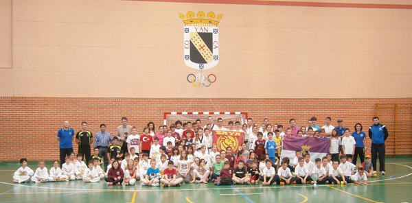 

CLAUSURA DE DEPORTE BASE: FIESTA DEL DEPORTE

