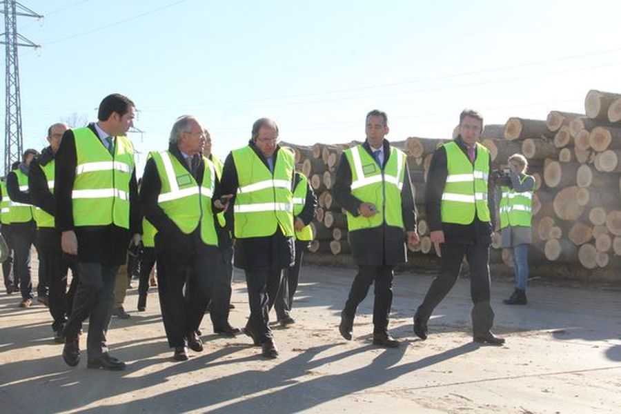 Visita a una de las fábricas coyantinas