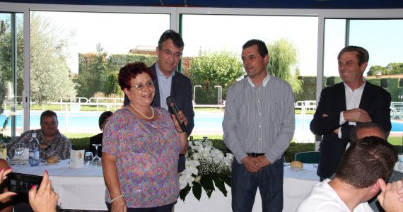 La Asociación Leonesa de Apicultores celebra su fiesta en Valencia