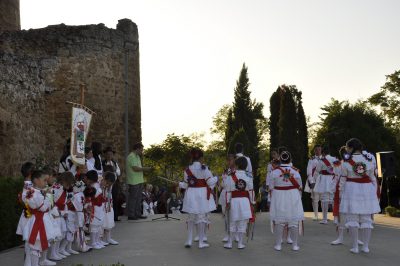 Día-De-La-Comarca-Grupo-De-Danzas-Coyanza-El-Cerezo-13