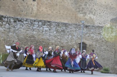 Día-De-La-Comarca-Grupo-De-Danzas-Coyanza-El-Cerezo-2