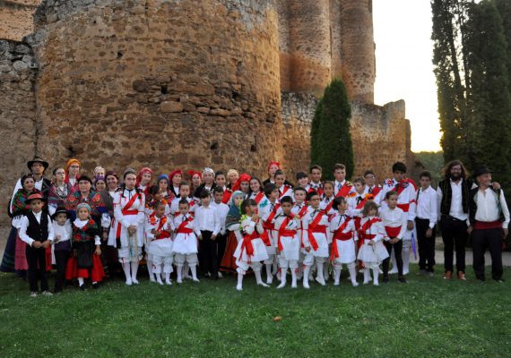 Día-De-La-Comarca-Grupo-De-Danzas-Coyanza-El-Cerezo-24