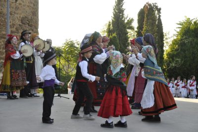 Día-De-La-Comarca-Grupo-De-Danzas-Coyanza-El-Cerezo-7