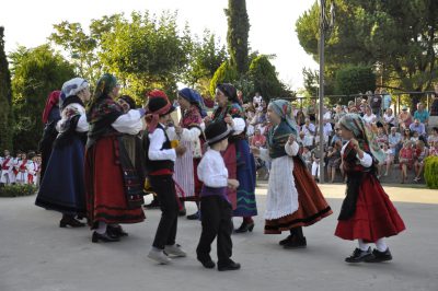 Día-De-La-Comarca-Grupo-De-Danzas-Coyanza-El-Cerezo-8