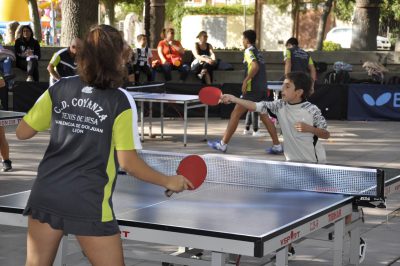 Exhibición-Tenis-de-mesa-Jardín-De-los-Patos-1