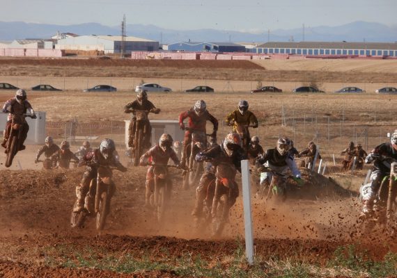 Motocross-Circuito-Los-Cucharales