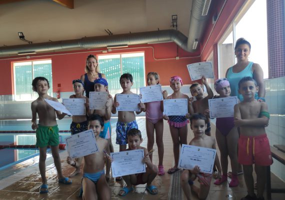 Valencia-De-Don-Juan-Curso-de-natación-Agosto- Perfeccionamiento