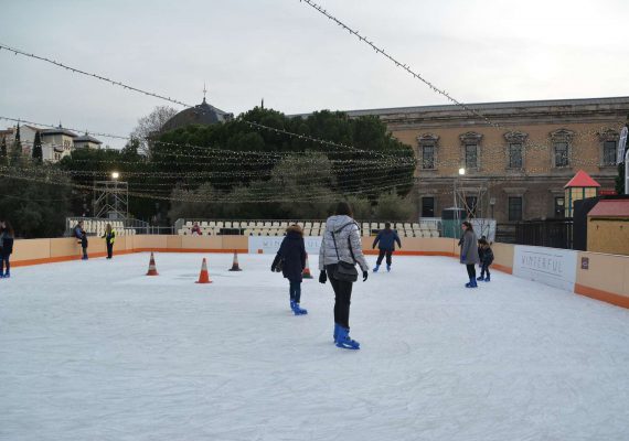 Imagen-Pista-De-Hielo-Aire-Libre-Madrid