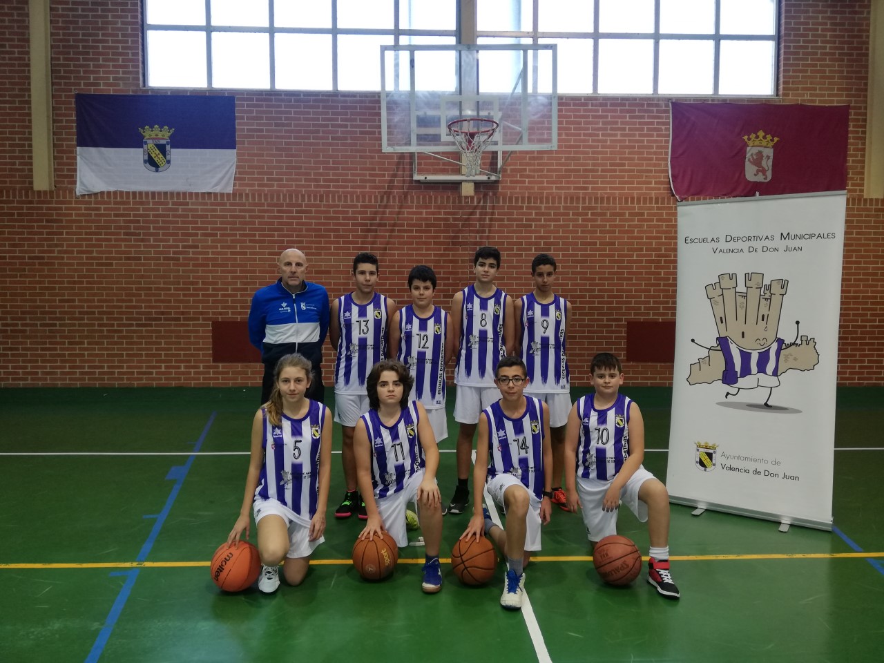 Valencia-De-Don-Juan-Escuelas-Deportivas-Infantil-Baloncesto