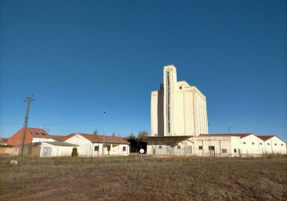 Valencia-De-Don-Juan-Silo