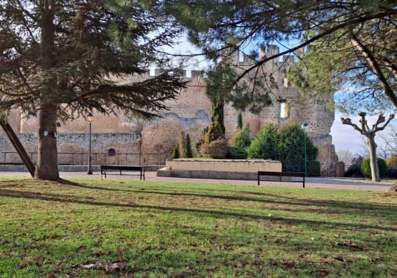 Valencia-De-Don-Juan-Parques-Y-Jardines-7