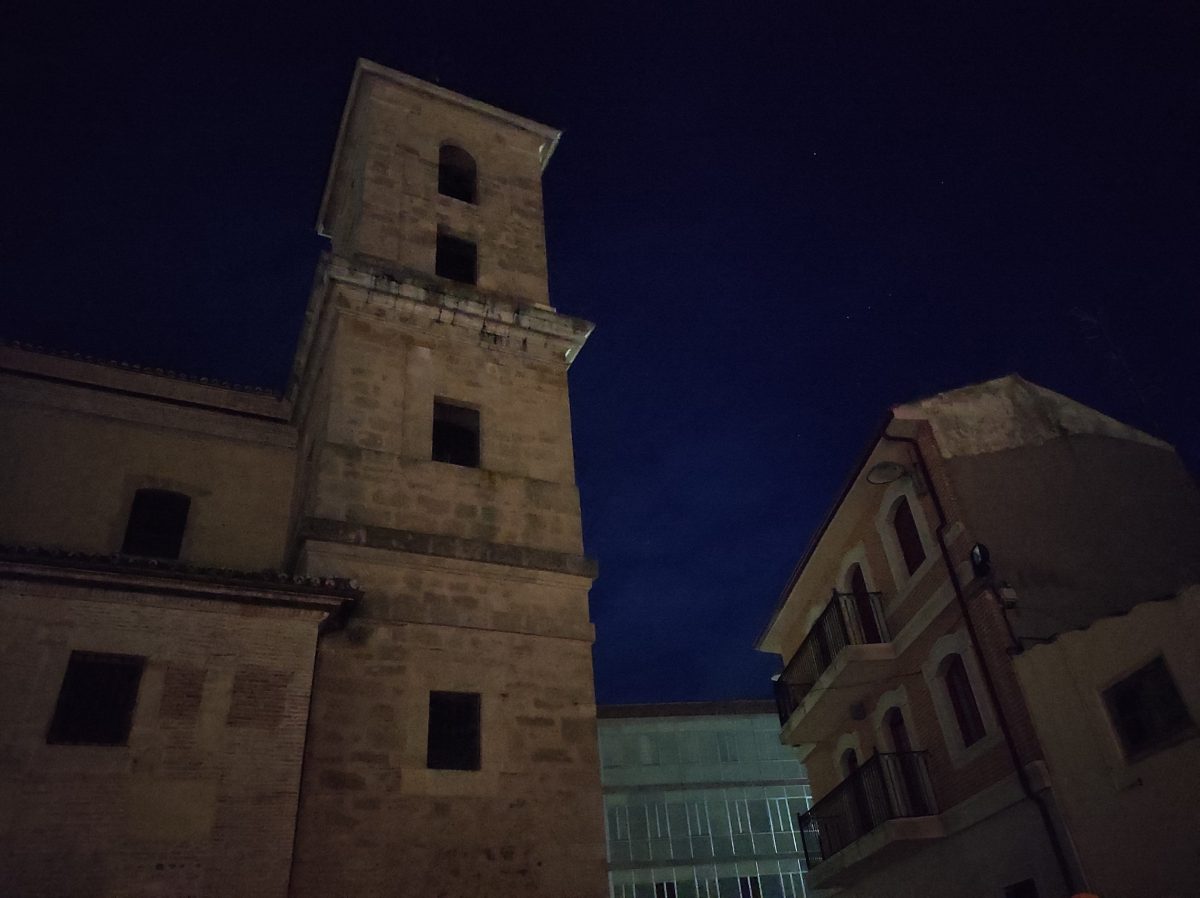 Valencia-De-Don-Juan-La-Hora-Del-Planeta_2