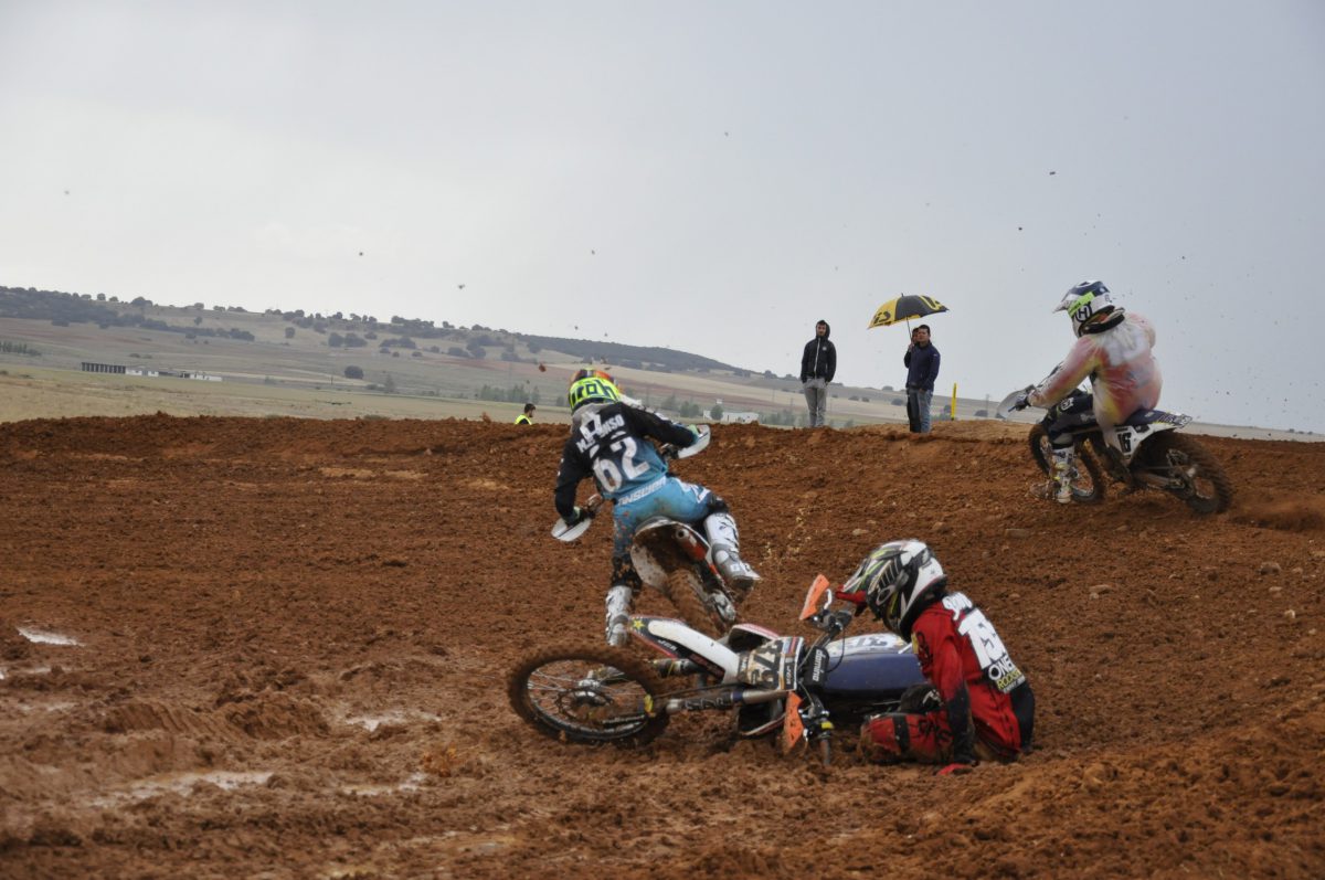 Circuito-Los-Cucharales-IX-Trofeo-Motocros-Castilla-Y-León-12