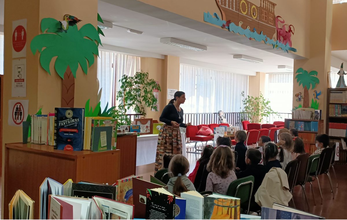 Valencia-De-Don-Juan-Día-Internacional-De-Las-Bibliotecas-Emma-S-Varela-4