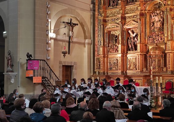 Valencia-De-Don-Juan-Coral-Coyantina-Coro-Infantil-CEIP-Bernardino-Pérez-Navidad-2021_6