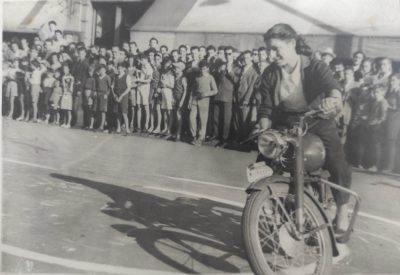 Valencia-de-Don-Juan-Consuelo-Marinelli-García-Pionera-Motociclismo