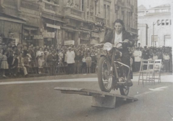 Valencia-de-Don-Juan-Mari-Cruz-Marinelli-García-Pionera-Motociclismo