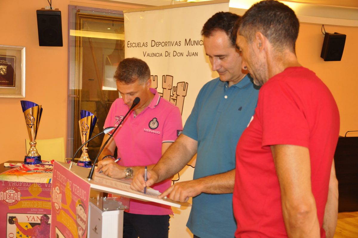 Valencia-De-Don-Juan-Ademar-I-Torneo-Verano-Ciudad-Coyanza_3