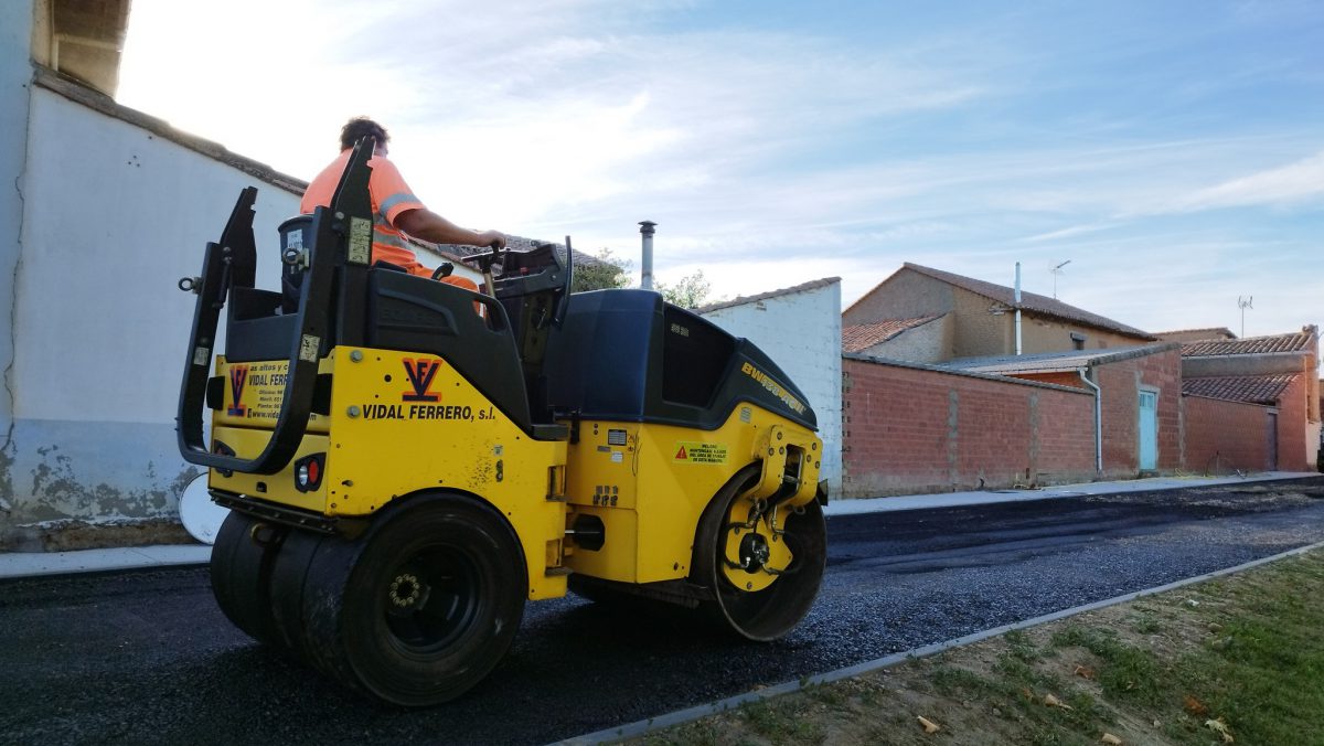 Valencia-De-Don-Juan-Cabañas-Urbanismo-Calle-La-Barrera-Obras_5