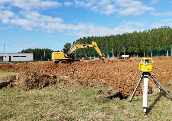 Valencia-De-Don-Juan-Construcción-Campo-Fútbol-Hierba-Artificial