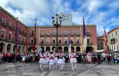 Valencia-De-Don-Juan-Grupo-De-Danzas-Cabreros-Casa-León-Asturias-20221023-1