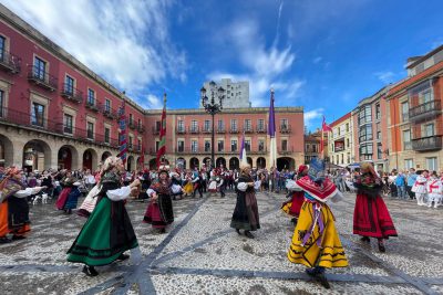 Valencia-De-Don-Juan-Grupo-De-Danzas-Coyanza-Casa-León-Asturias-20221023-4