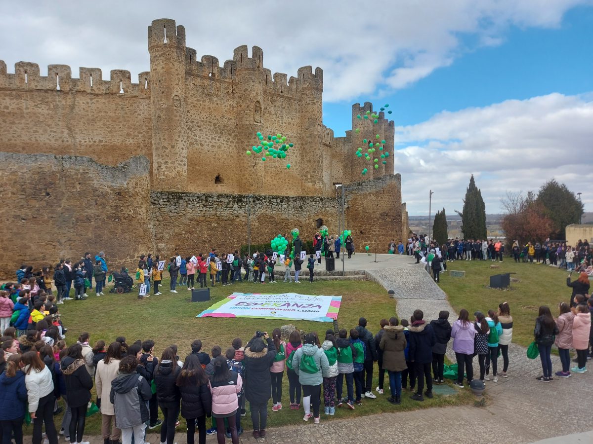 Valencia-De-Don-Juan-Abrazo-Solidario-Enfermedades-Raras-2023028_6