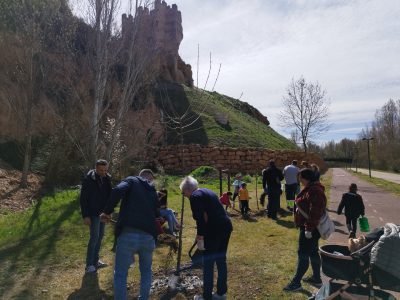 Valencia-De-Don-Juan-Paseo-Del-Río-Día-Del-Árbol-2023_10