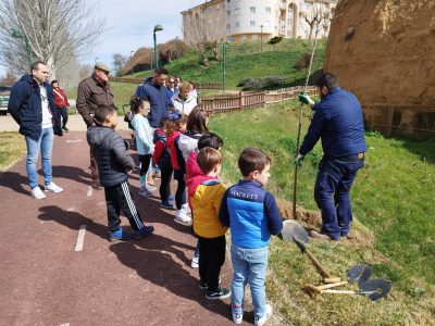 Valencia-De-Don-Juan-Paseo-Del-Río-Día-Del-Árbol-2023_3