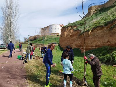 Valencia-De-Don-Juan-Paseo-Del-Río-Día-Del-Árbol-2023_4