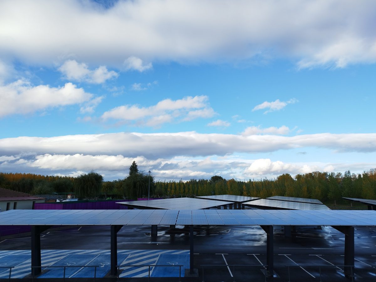 Valencia-De-Don-Juan-Complejo-Acuático-Y-Polideportivo-Planta-Marquesinas-Fotovoltaicas_5