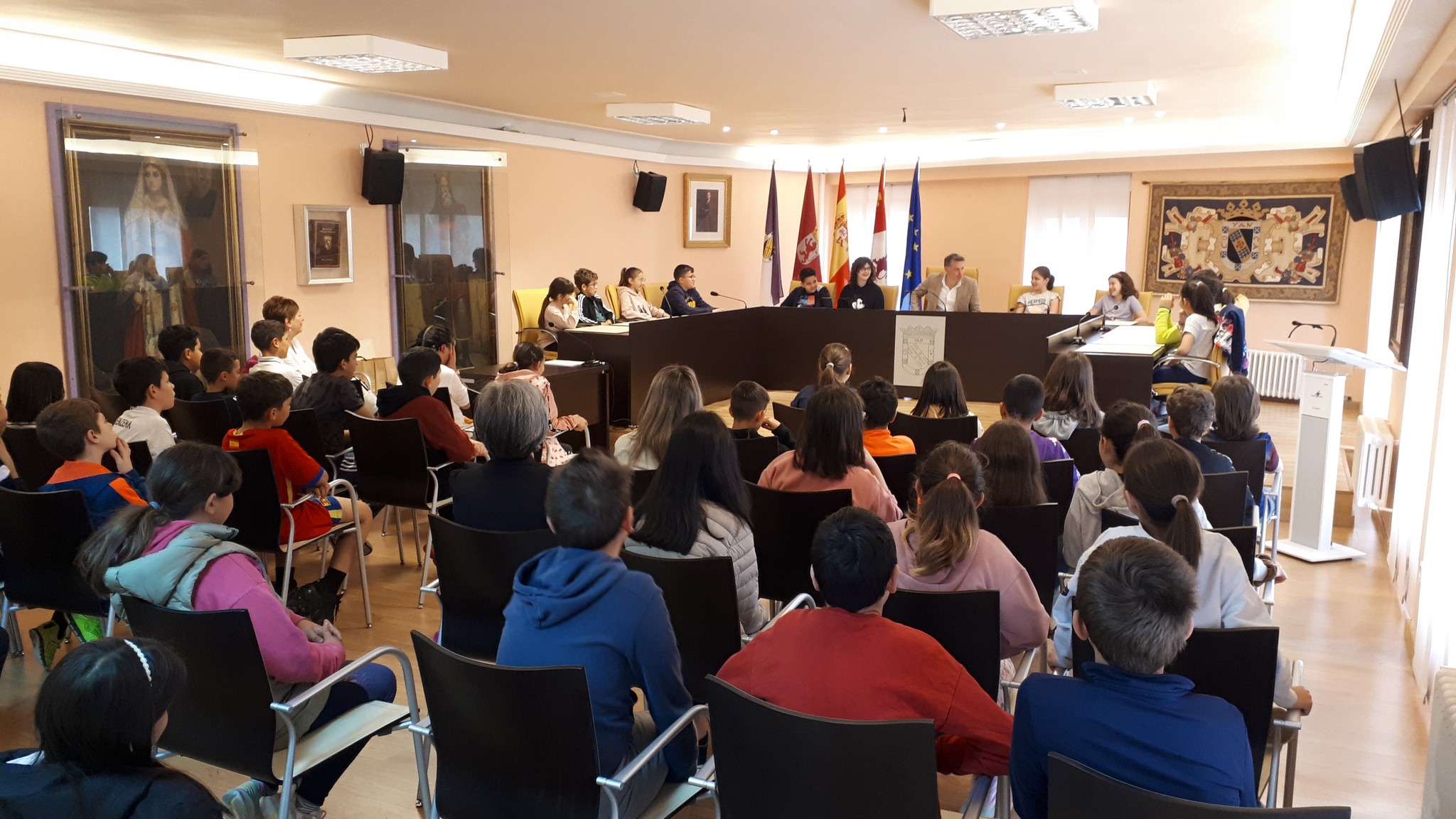 Valencia-de-Don-Juan-Pleno-Infantil-CEIP-Bernardino-Pérez-20230427_8